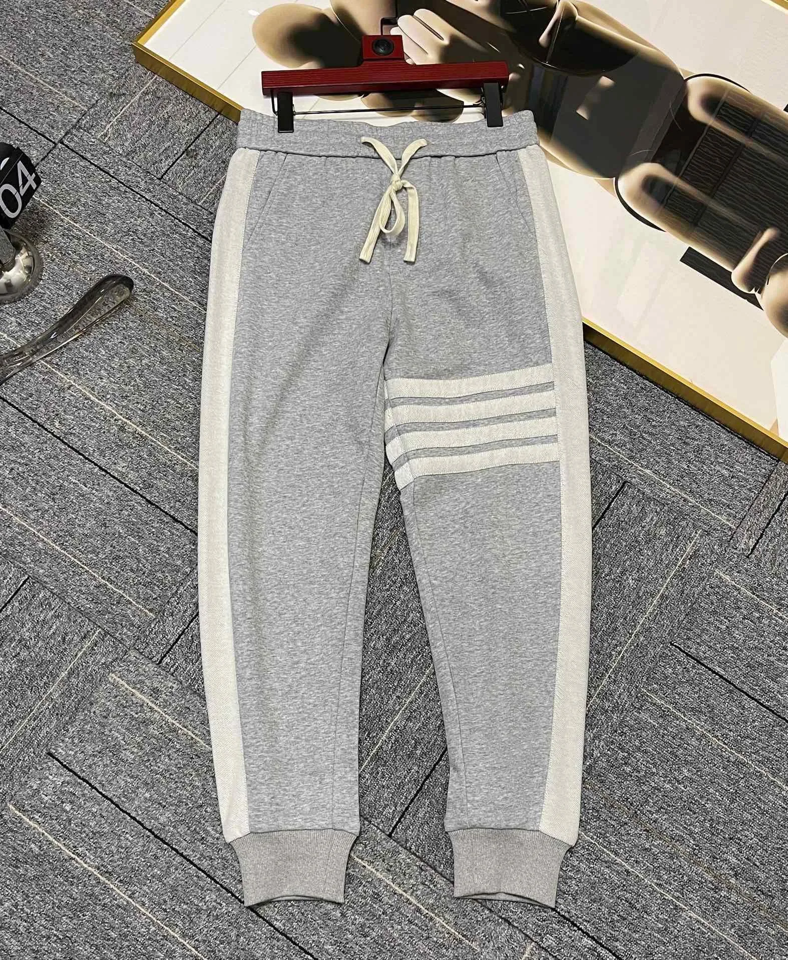 New Long Pants Patchwork Grey White Fashion Brand Mens Casual Sweatpants Classic Striped Soft Sports Pants Jogging TB Pants