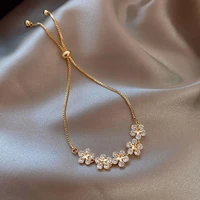 korean luxury crystal flower cubic zirconia pendant bracelet flower simple vintage women jewelry bracelet person s9o1