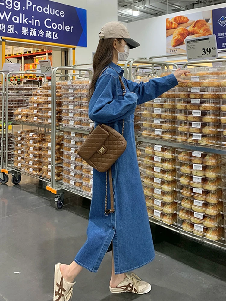 Платье женское джинсовое однотонное с отложным воротником и длинными рукавами