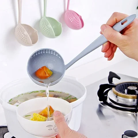 Кухонный дуршлаг с длинной ручкой