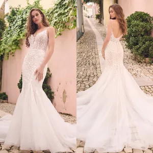 Gorgerous Summer Mermaid Wedding Dresses V Neck Lace Appliqued Sleeveless Bridal Gowns Sexy Backless Ruched Robes de Mariee