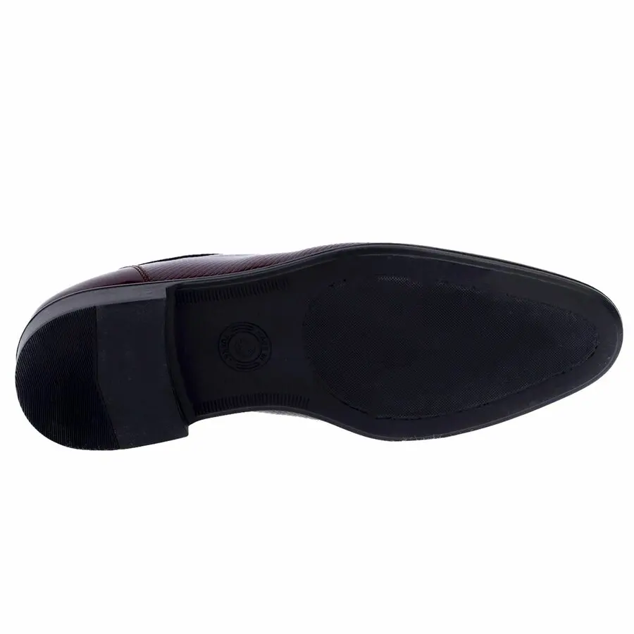

Men Casual Shoes