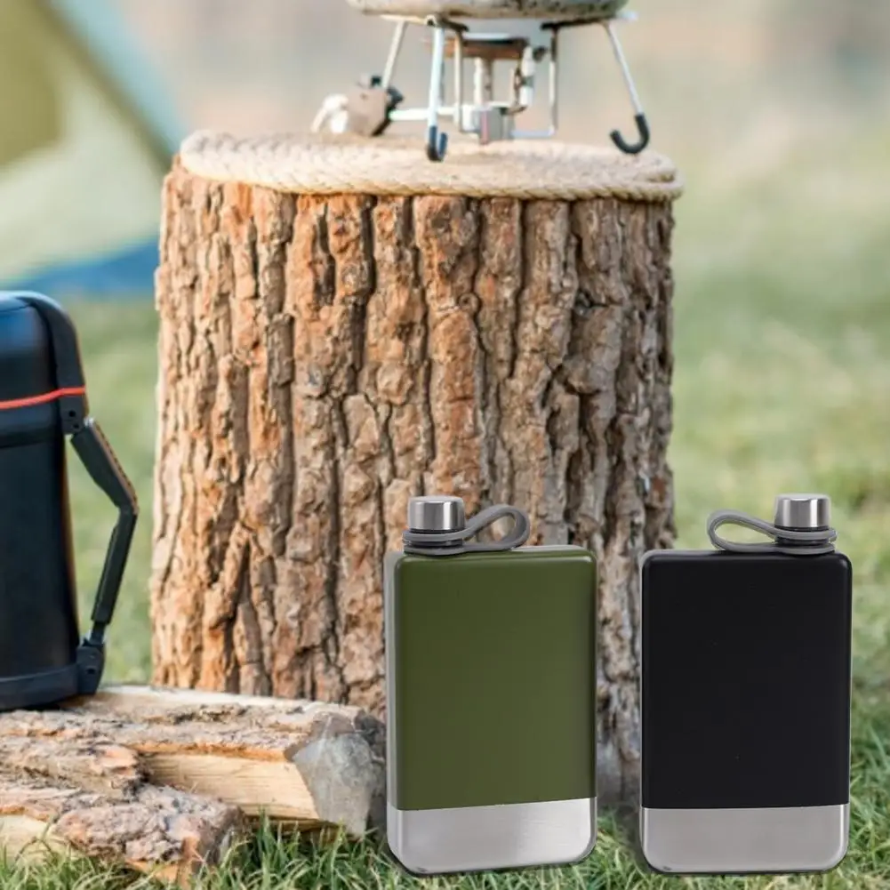 

9 Oz Wine Hip Flask Leak-proof Hip Flask with Screw Down Cap 304 Stainless Steel Tour Whiskey for Travel