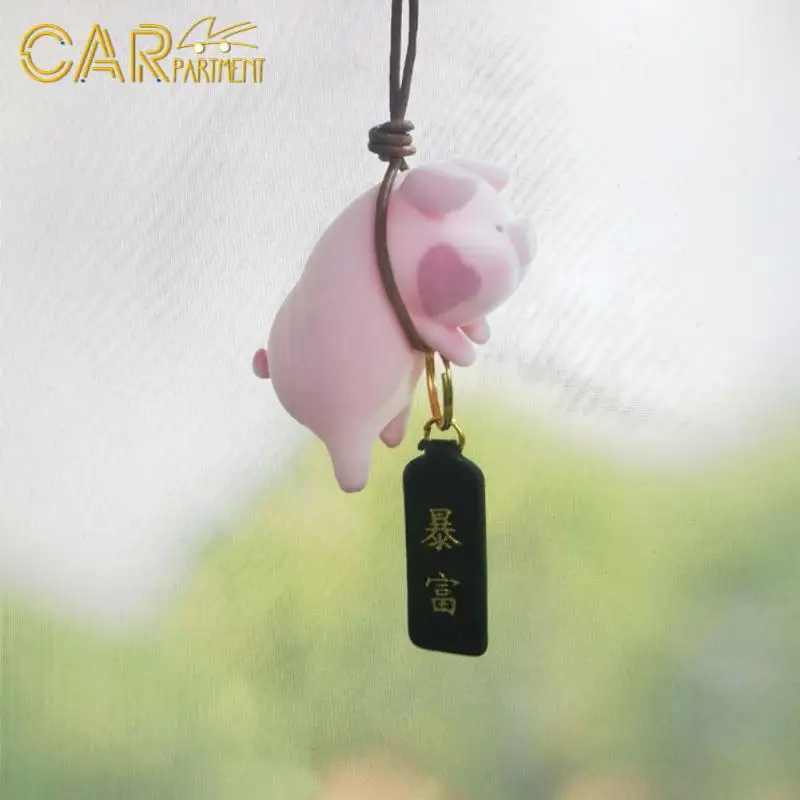 

Universal On-board Pendant Cute Fashionable Car Rearview Mirror Decoration Swing Pig Car Pendant Car Accessories New Simple