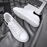 2022 new small white shoes luxury brand mens casual shoes female vulcanize classic vintage shoes men mens low top casual shoes