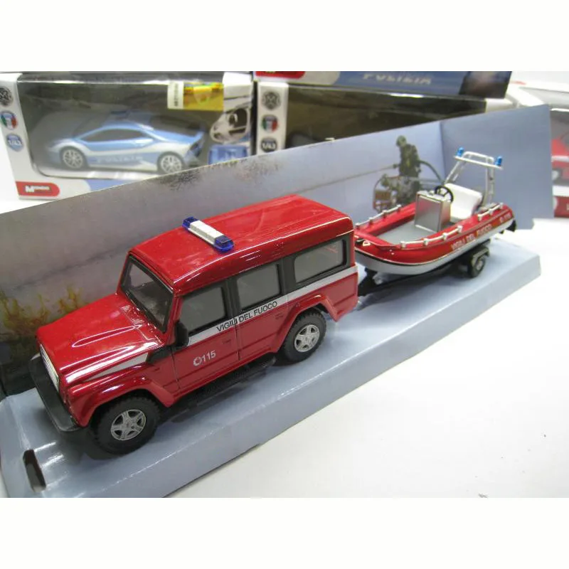 

Diecast 1:43 Scale Metal Off-road Vehicle With Speedboat Alloy Car Model Collectible Decoration Vehicle Toy Model Fan Gift