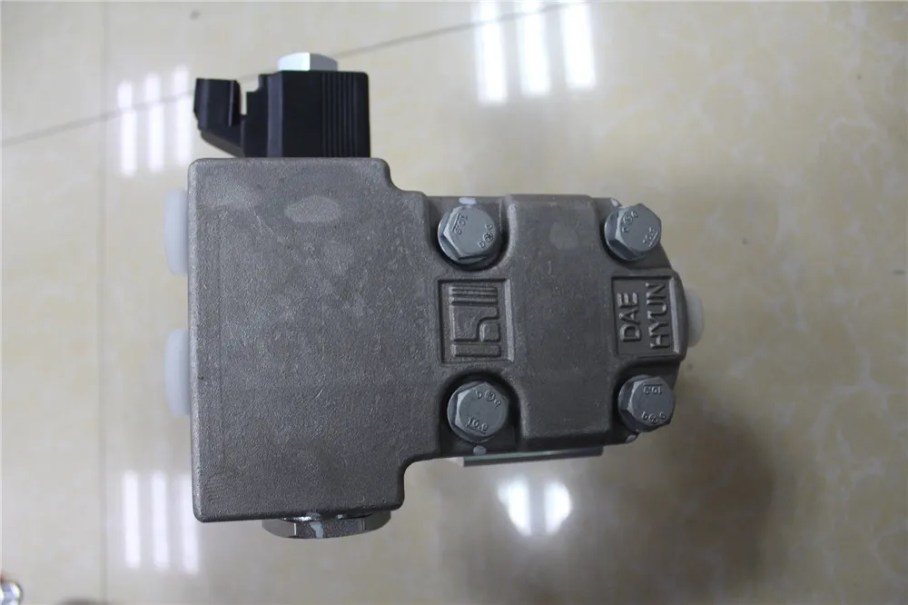 Детали экскаватора R520LC-9 R480-9 Вентиляторный насос 31q4-30202 для hyu ndai