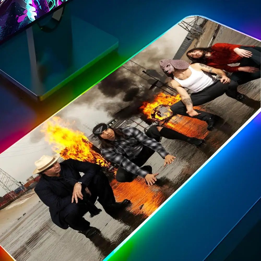 Фото Red Hot C-Chili Peppers Коврик для мыши RGB ПК Геймерская клавиатура Светодиодный светящийся коврик для мыши Коврики Резиновый милый мультяшный игровой компьютер csgo lol №1