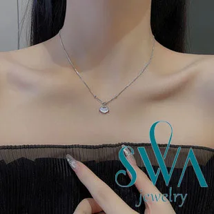 

Original New High-quality Swa Heart-shaped Women's Clavicle Necklace Jumping Geometric Round Crystal Pendant Necklace