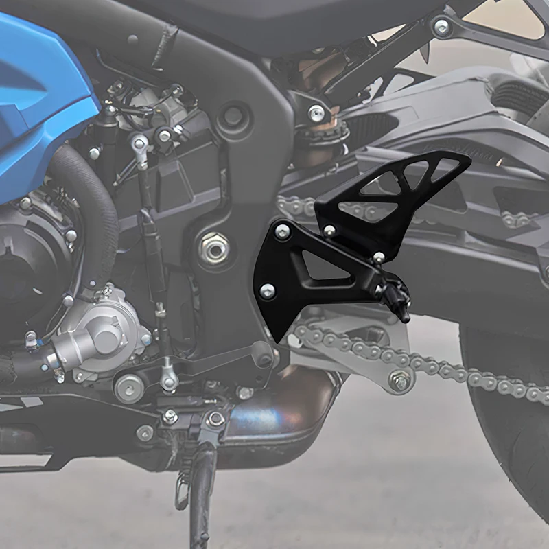 Передние подножки водителя мотоцикла кронштейн для Suzuki GSXR GSX-R 1000 2017 2018 2019 2020 2021 2022