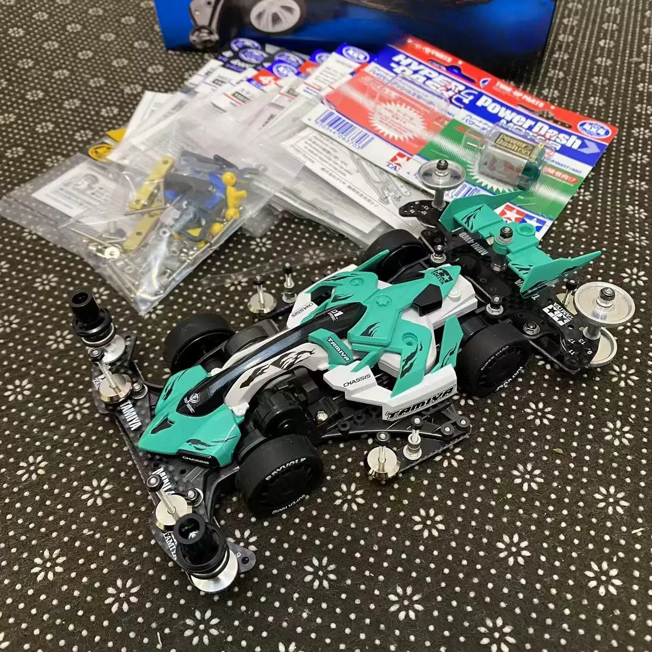 Фото Гоночный автомобиль B-MAX FMA Chassis Mini 4WD для соревнований Ultimate Battle, полностью собранный, турнирный. №4