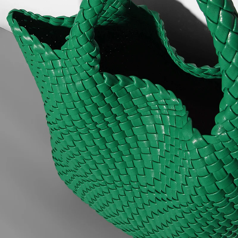 Bucket Bag Tote Shoulder Big Bag Woven Genuine Leather Dumpling Bag Women Bags Unique Design European Big Brand Knitting Bags