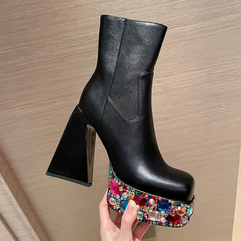 British Wind 2023 Autumn and Winter New Waterproof Platform Rhinestone Thick Heel High Heel Chimney Boots Leather Ladies Boots