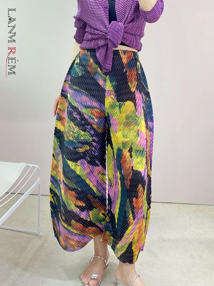 

LANMREM Graffiti Printing Wide Leg Pants For Women Elastic Waist Loose Pleated Trousers Female Vintage Clothing Summer 2R2820