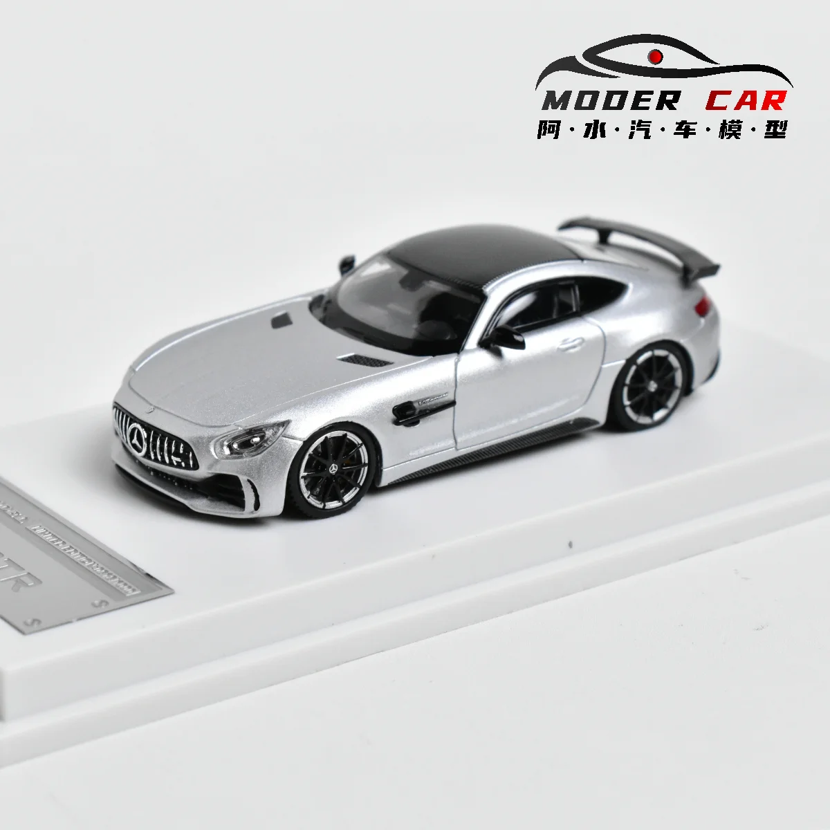 Литая под давлением модель автомобиля MJ 1:64 GT 1 поколения C190 GTR 2017
