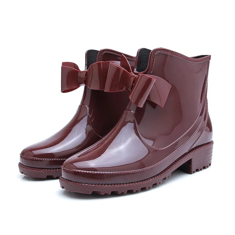 New Fashion Women Rain Boots Fashion Non-Slip Women's Water Shoes Flat Bottom Women Velvet Short Tube Warm Overshoes 2023