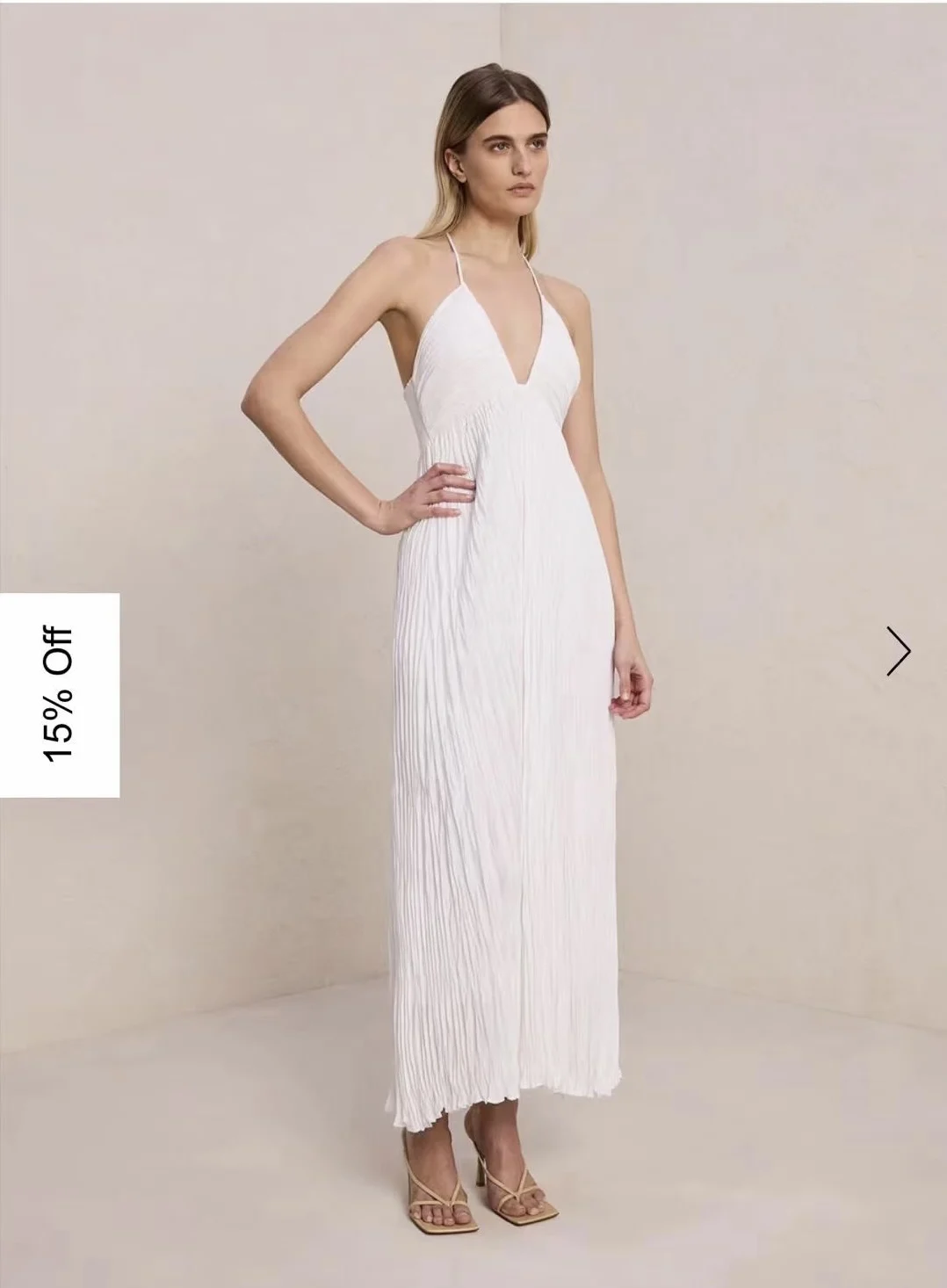 

Женское винтажное платье с коротким рукавом, V-образным вырезом и поясом