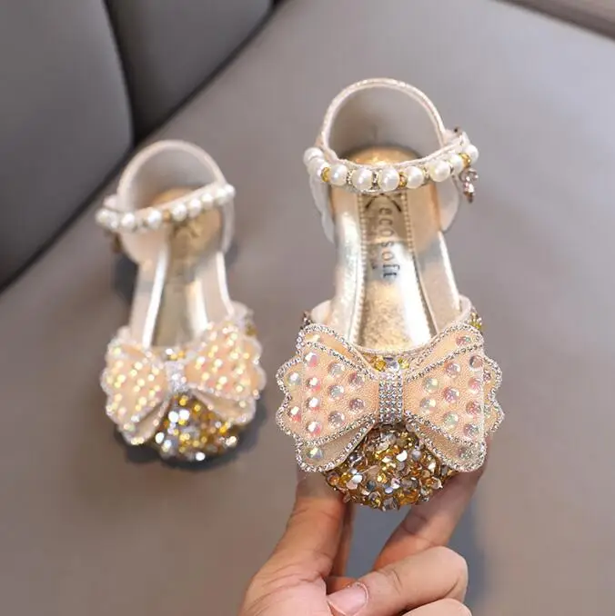 

Демисезонные кожаные туфли для маленьких девочек, модные туфли для девочек с бантом и блестками, детские танцевальные туфли принцессы со стразами для девочек