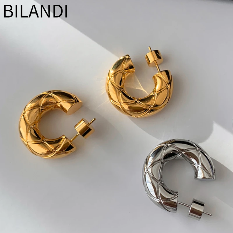 

Bilandi 2023 New Stylish Metallic Flower Textured Hoop Earrings Prepare Women For Party Gifts