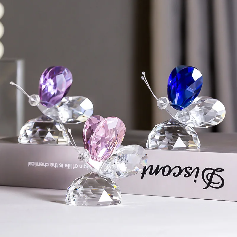 

Handmade K9 Hemisphere Crystal Butterfly Small Ornament Lucky Butterfly Girlfriend Gift Valentine's Day Gift Desk Decoration