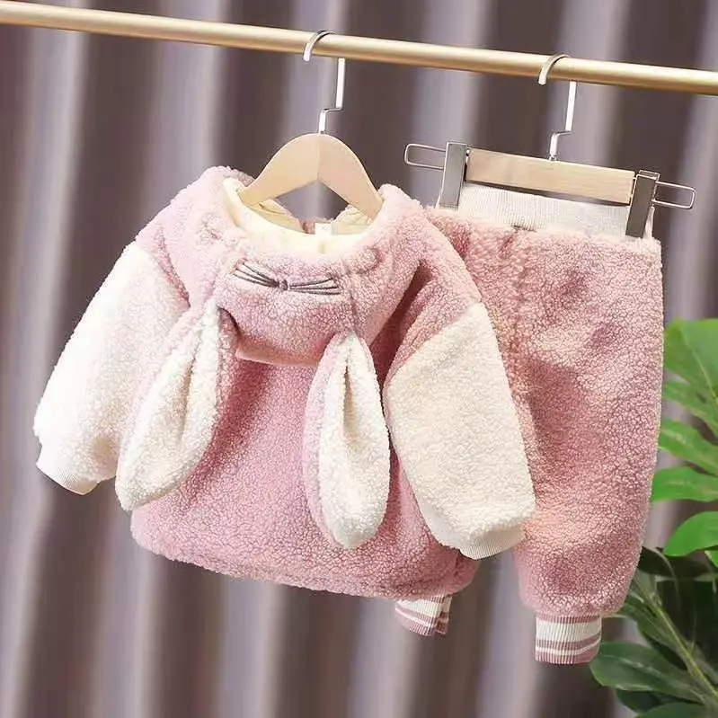 

Бархатные комплекты для маленьких мальчиков и девочек, осенне-зимняя одежда, утепленная детская одежда, мультяшная Одежда для девочек, одеж...