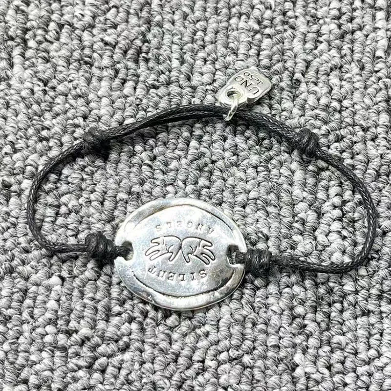 

2022 new UNOde50 exquisite fashion electroplating 925 silver simple popular hand rope festival gift