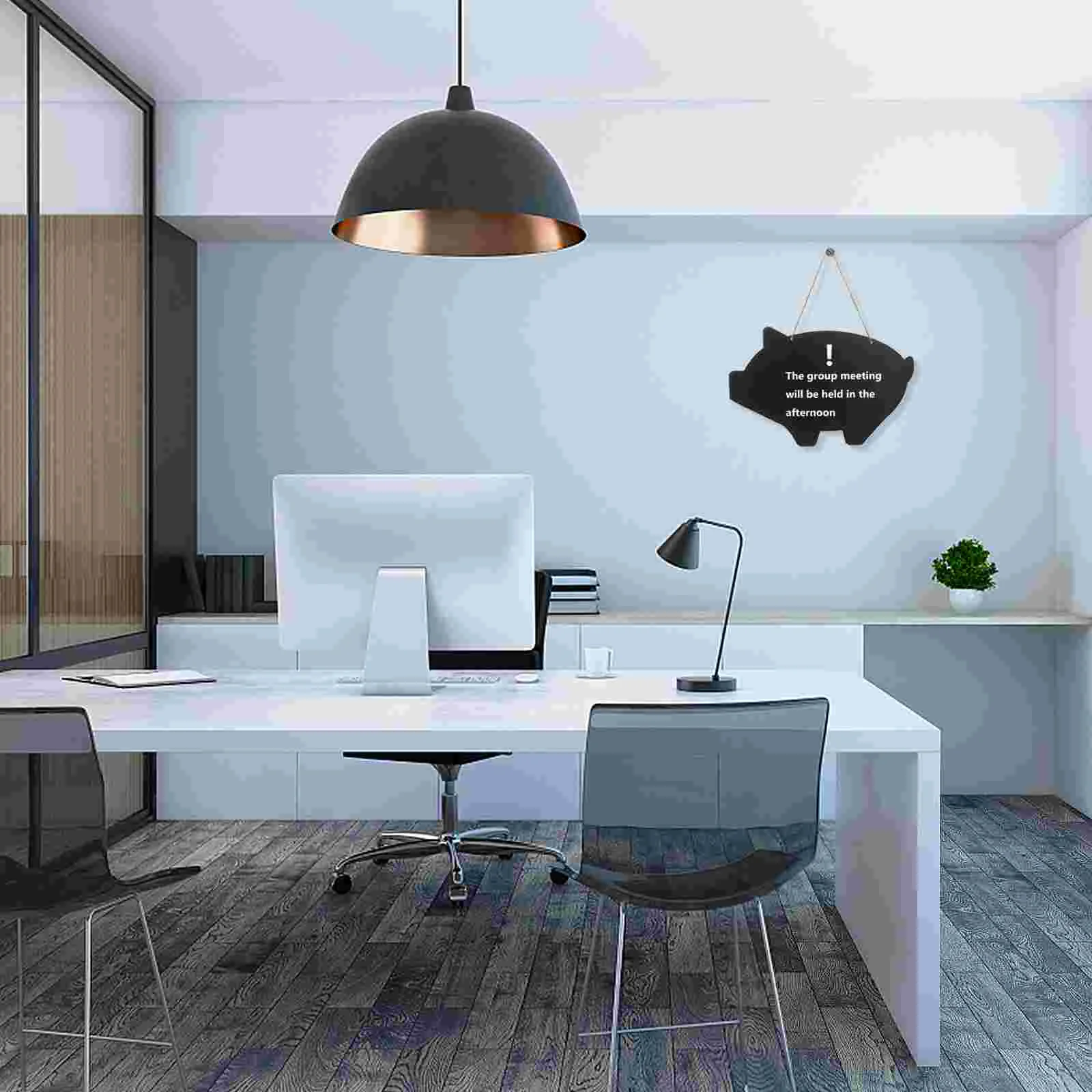 Рисунок 6 - Висячая доска для объявлений домашние