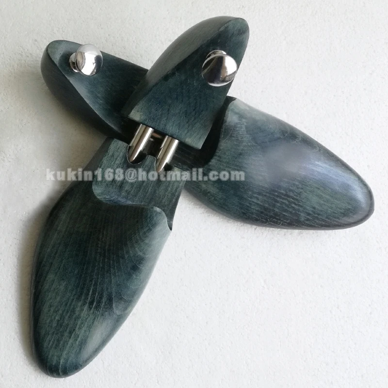 

Beech wood shoe trees for men's shoes care