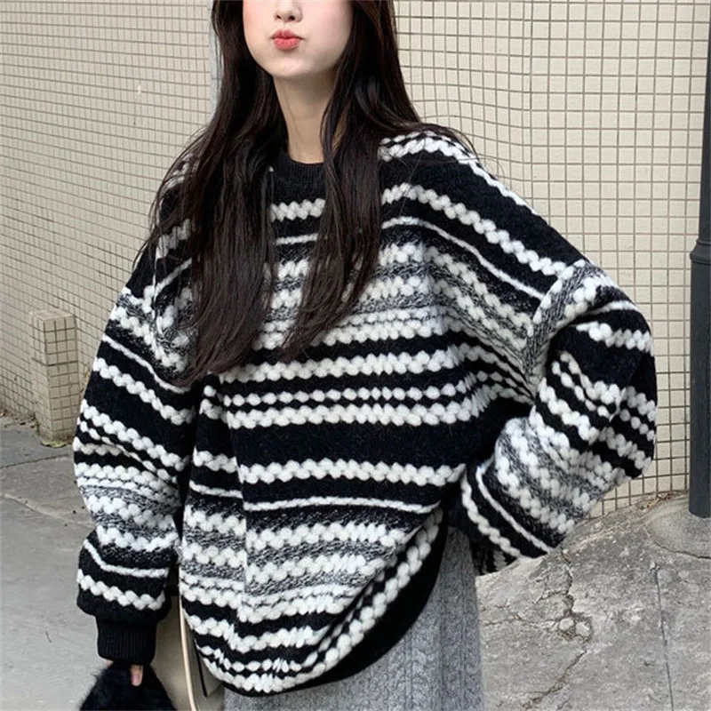 

Winter Black and White Stripes Sweaters Women's Clothing Baggy Thick Warm Vintage Crew Neck Knitting Pullover Tops Wool Sweaters