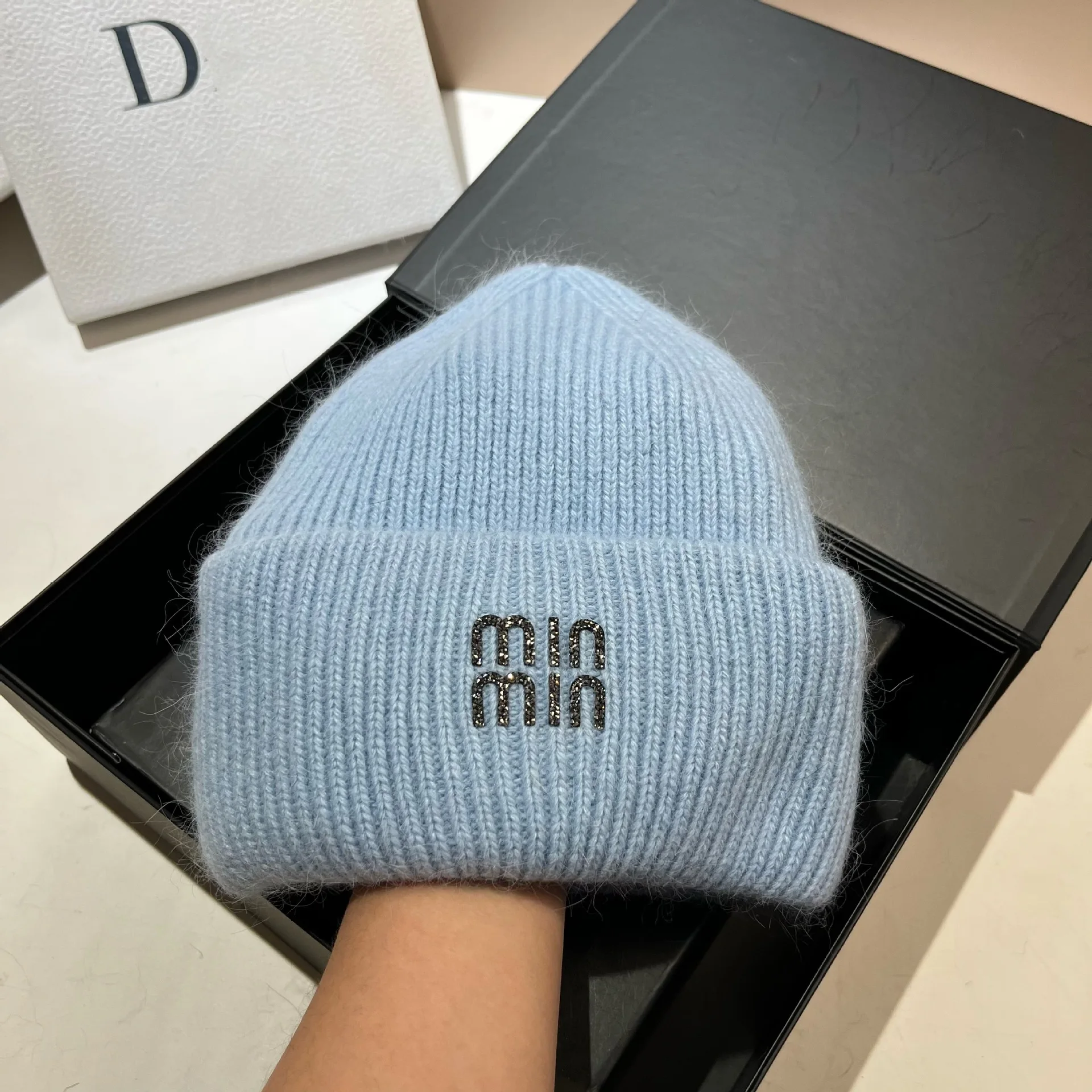 Роскошные модные зимние шапки со стразами и буквами для мужчин женщин из