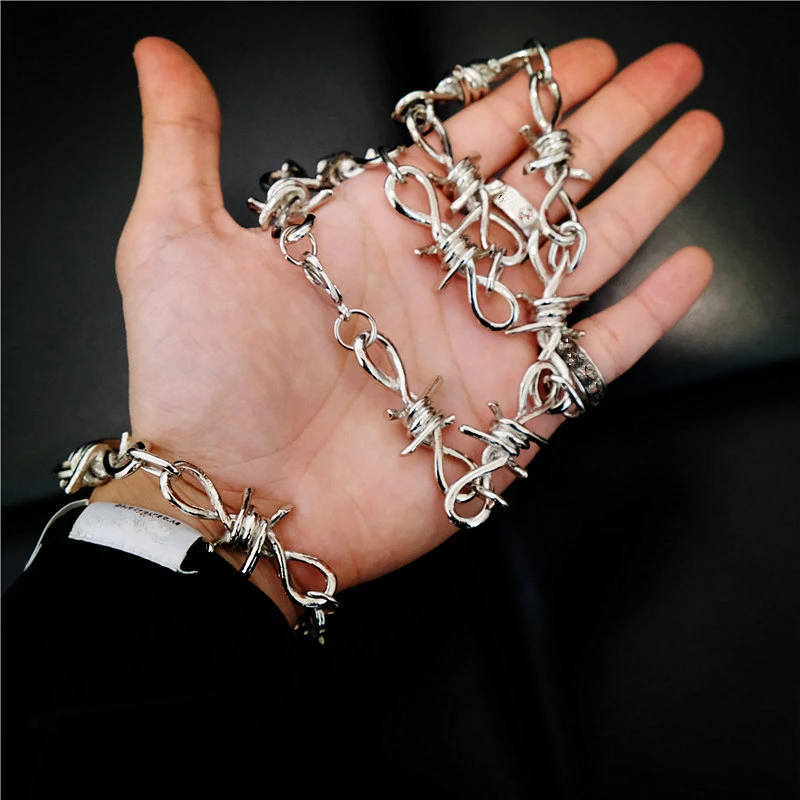 

Exaggerated Metal Thorn Iron Thorn Bracelet Clavicle Chain Pants Chain Unisex Hip Hop Punk Men and Women Accessories Gifts