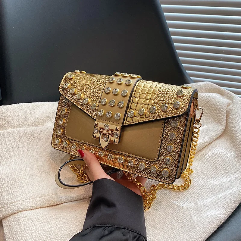 Женская сумка через плечо с цепочкой на одно сумки-тоут и кошельки заклепками