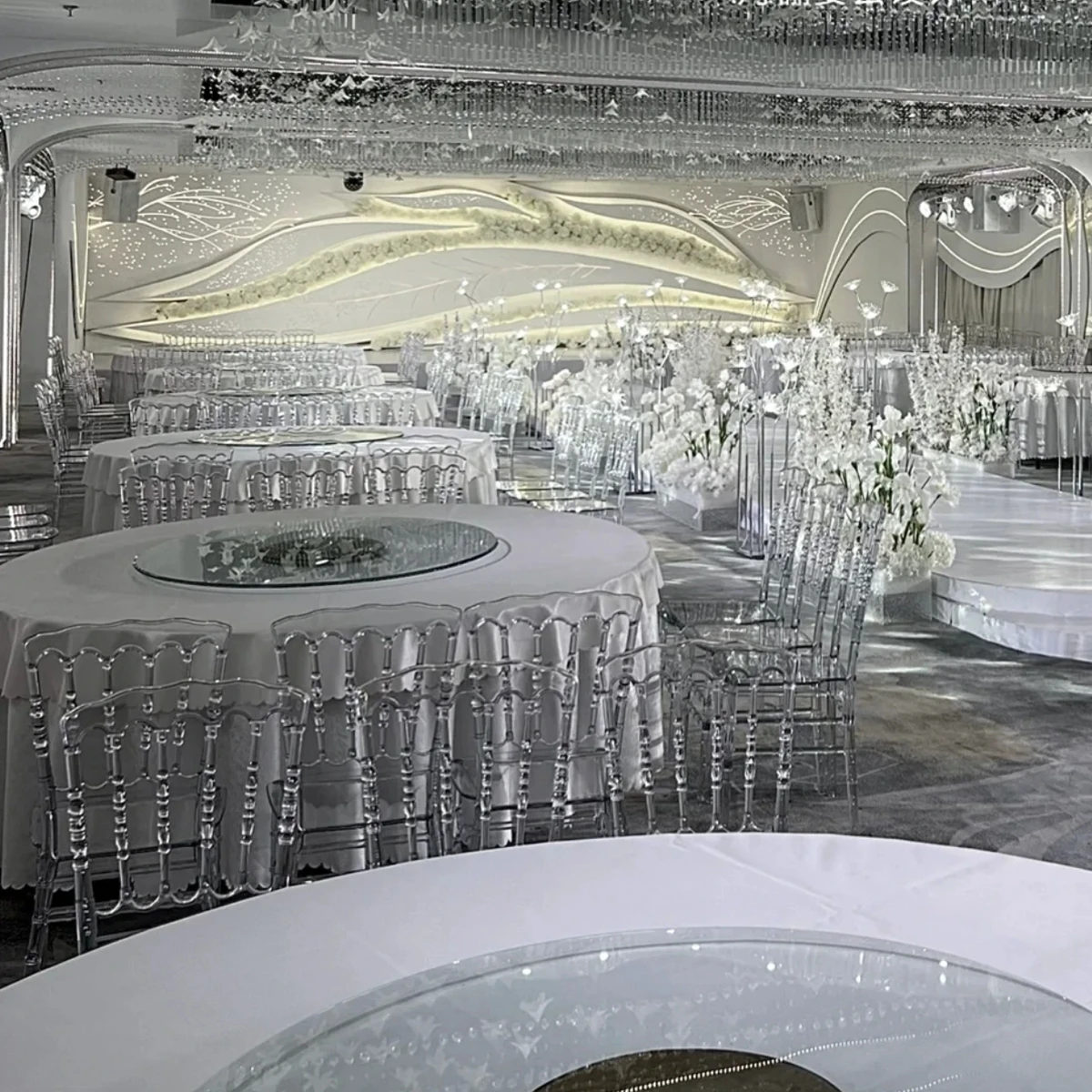 48 шт.) банкетные стулья Тиффани из прозрачной смолы акриловые Chavari оптовая