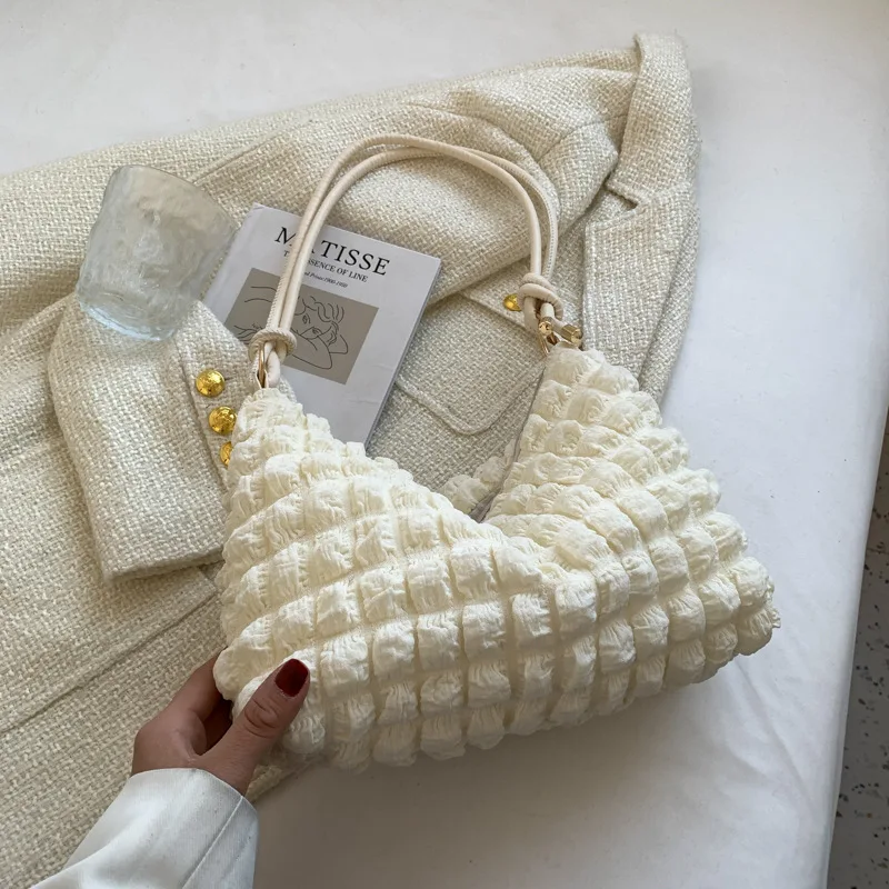 

Large bag women's 2022 spring and summer high-end niche canvas bag shoulder bag large-capacity cloud bag underarm small bag