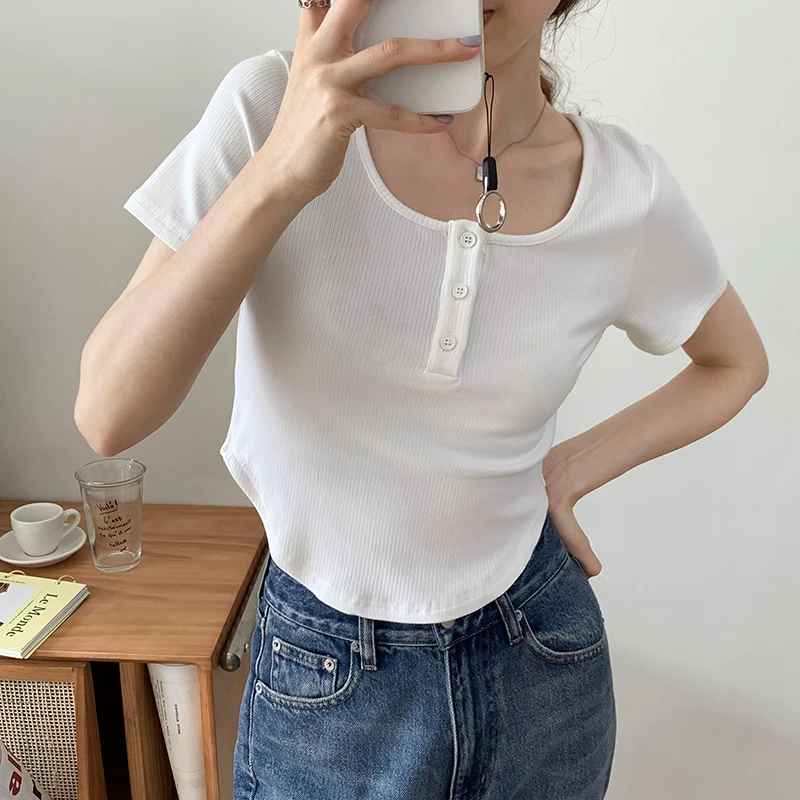 Блузка женская с коротким рукавом однотонная черная/белая 2022