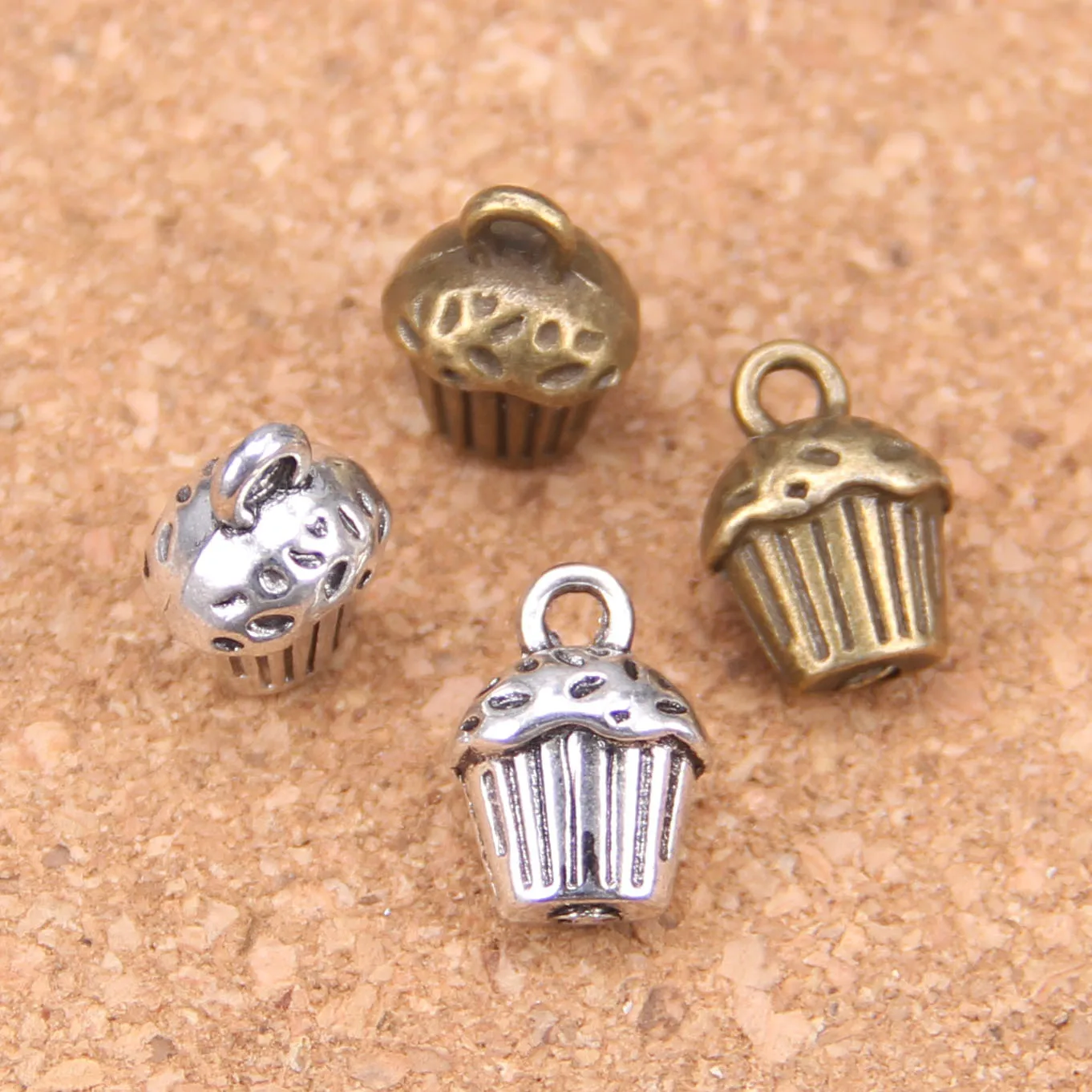 

48pcs Charms 3D cupcake cake 13x10x8mm Antique Pendants,Vintage Tibetan Silver Jewelry,DIY for bracelet necklace