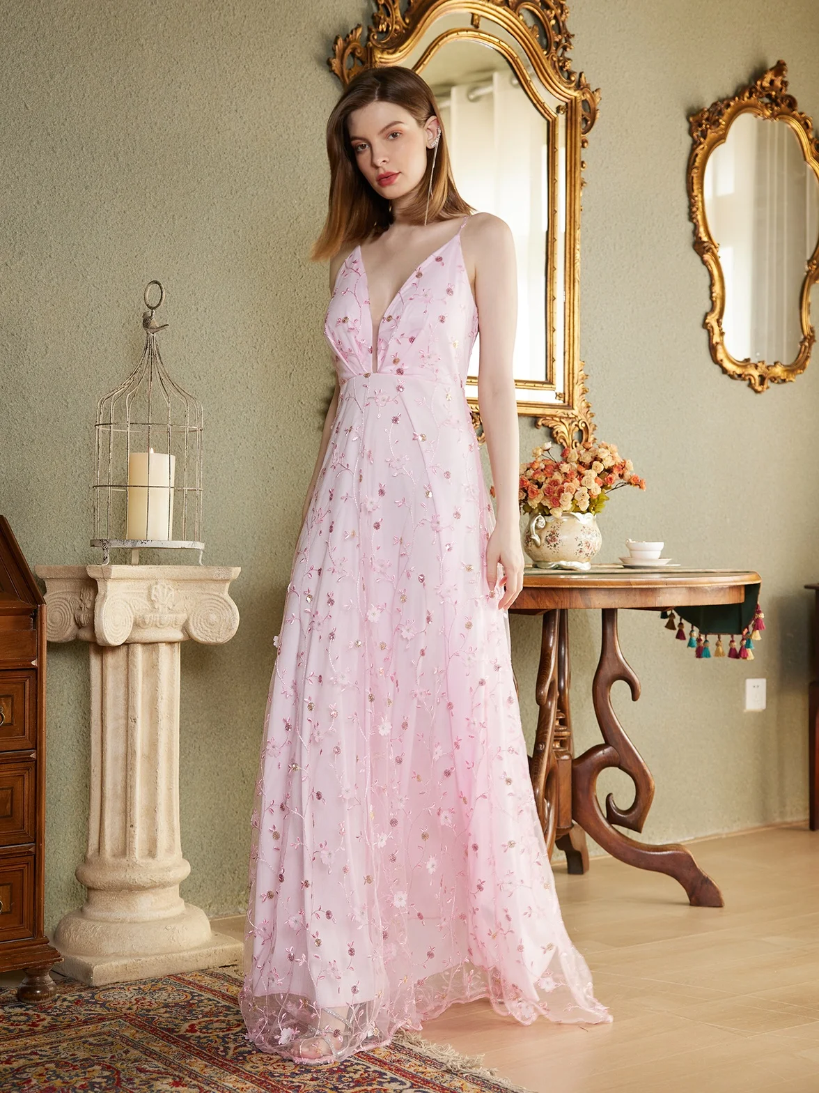 

A-line Spaghetti Straps V-Neck Pink Long Prom Dresses Evening Gowns Floral Homecoming Wedding Guest Plus Size Robes De Cocktail
