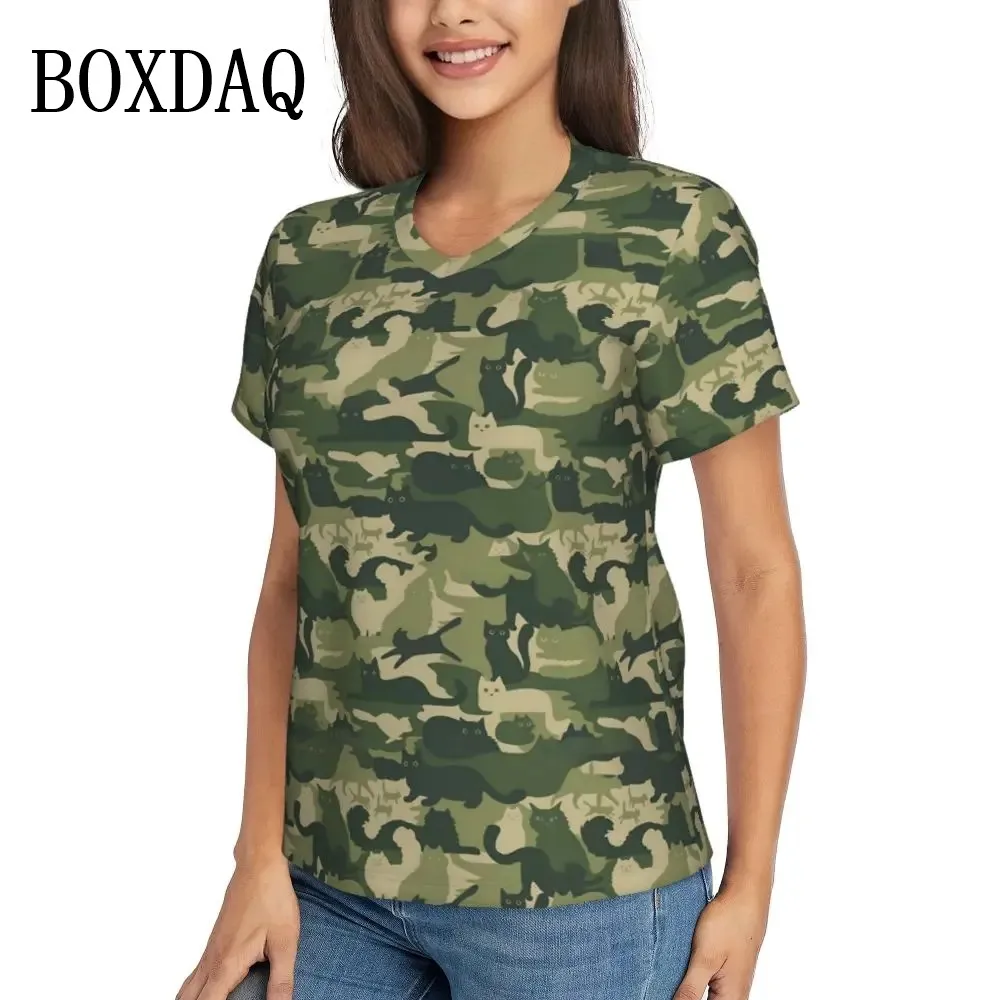 Женская камуфляжная футболка с коротким рукавом и V-образным вырезом