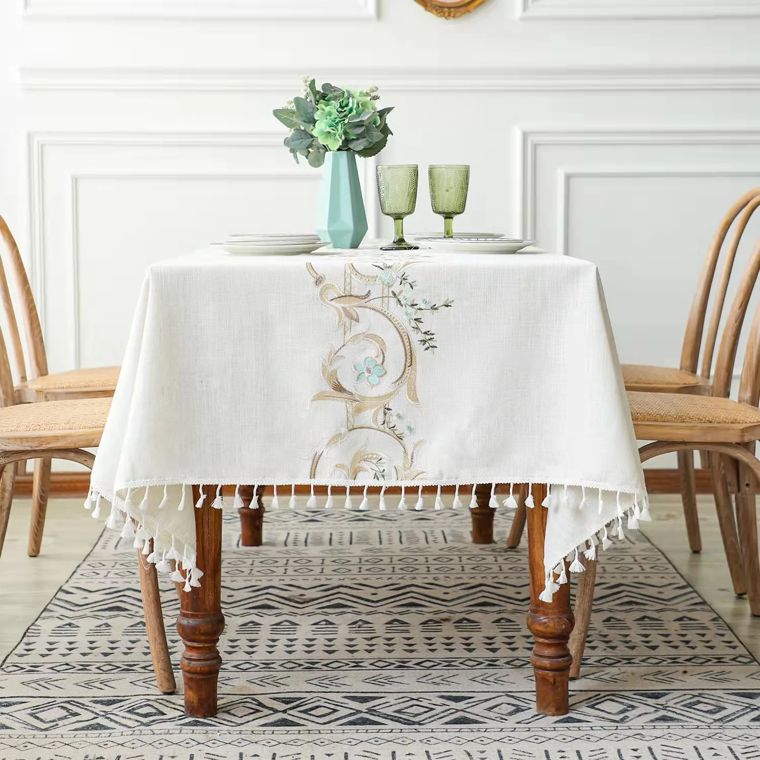 

Embroidered tablecloth Rectangular tablecloths dining table cover tissue home linen party table cloth wedding Banquet decoration