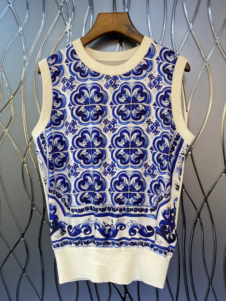 

Red RoosaRosee O-neck Collar Blue White Porcelain Print Sleeveless Pullovers Silk Front Back Woolen Tops Female Designer Autumn
