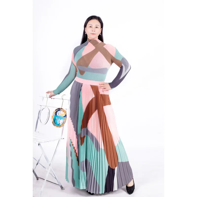 

Miyake Printed Retro Two Pieces Corn Plait Set Turtleneck Long Sleeve T Shirt Long Skirts Female Fashion Clothing 2022 Autumn