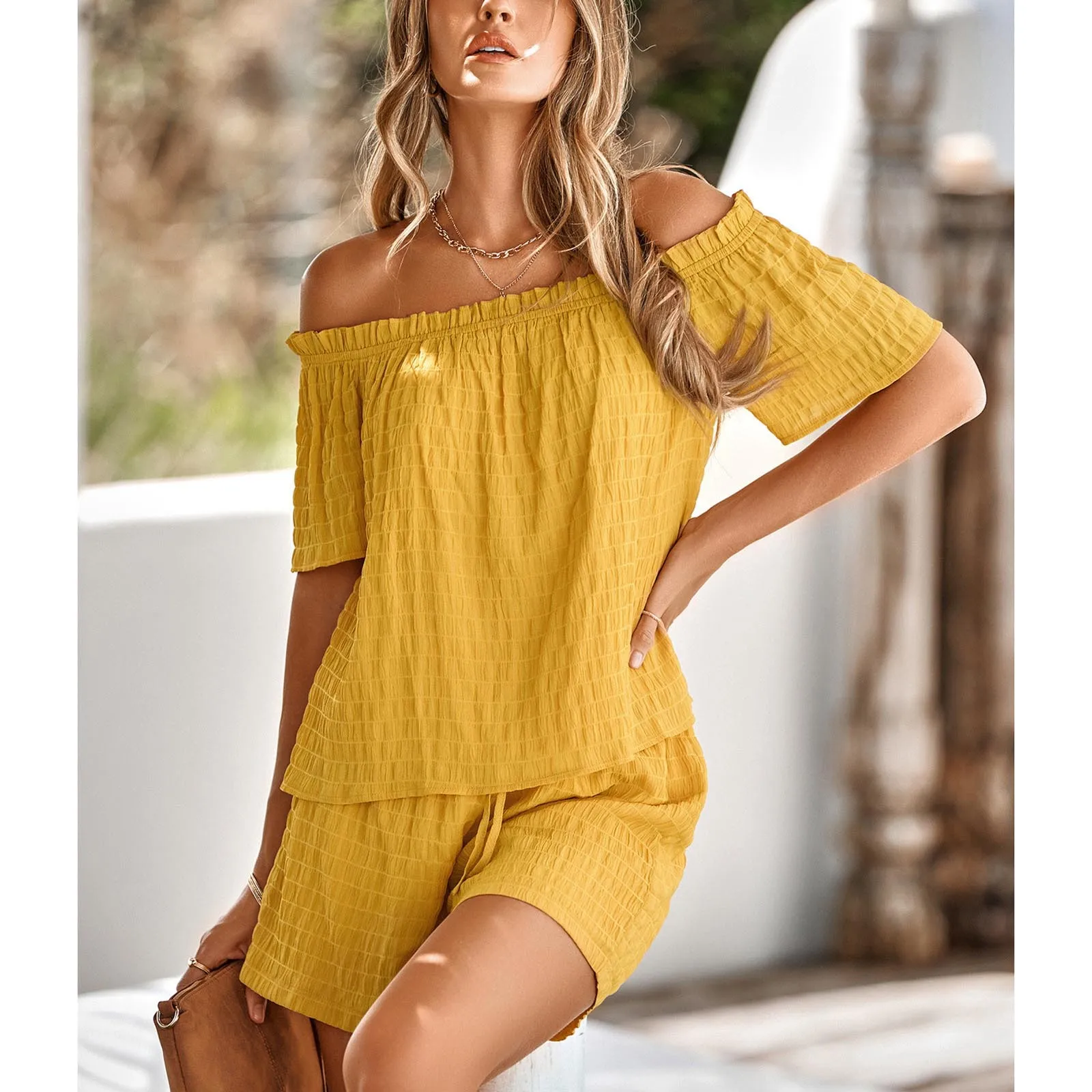 

Women's Casual Solid Color Off-shoulder Loose Short-sleeved Shorts Two-piece Set ladies loose comfortable beach short sets