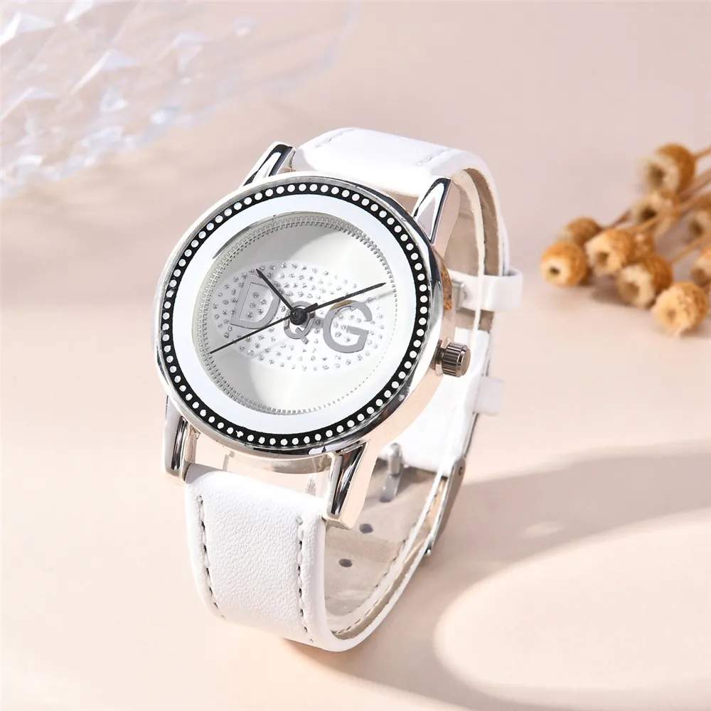 Crystal Diamond Watches For Women DQG New Elegant Fashion Quartz Watches Ladies Rhinestones Leather Wristwatches Montre Femme