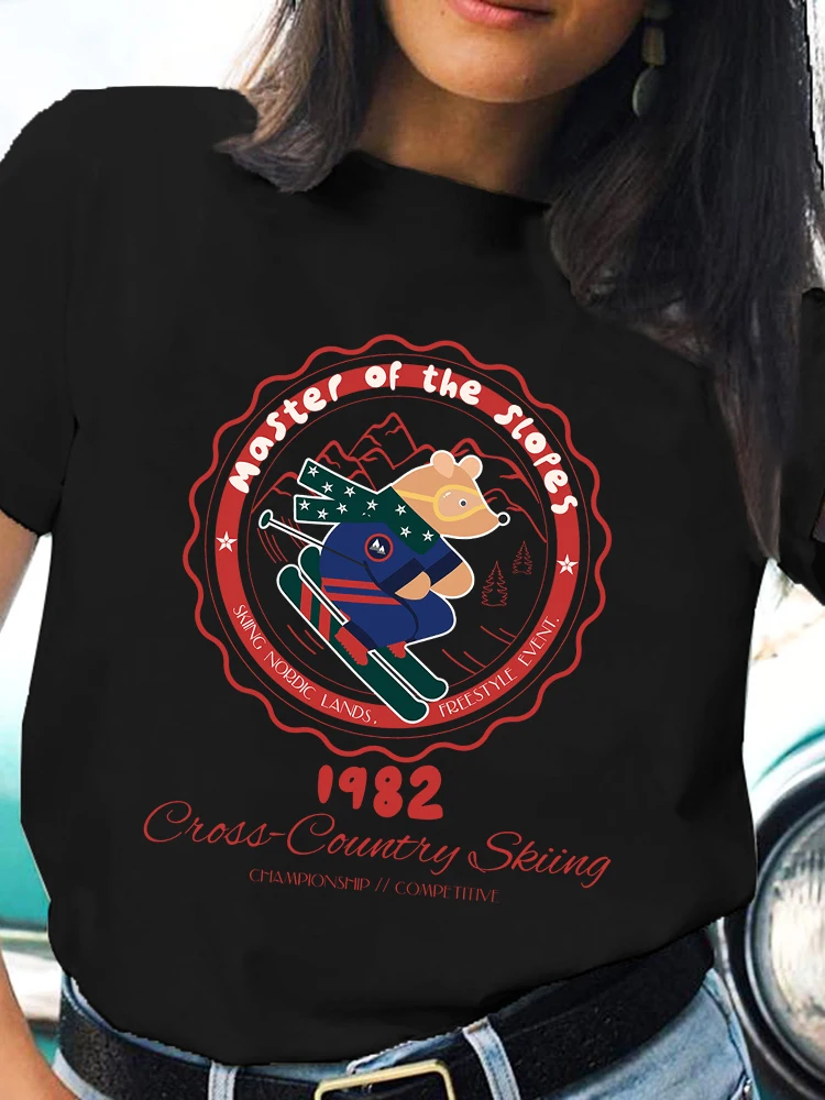 

Женская футболка 2022 Повседневная футболка с принтом медведя для катания на лыжах Kawaii дизайнерская женская футболка Удобная Повседневная о...