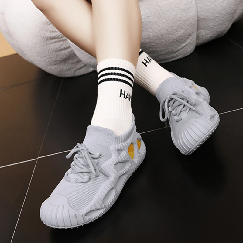 

2023 New Women Breathable Running Sports Couple Outdoor Light Comfortable Lace Up Shoe Fashion Casual Sneakers Ladies Shoes