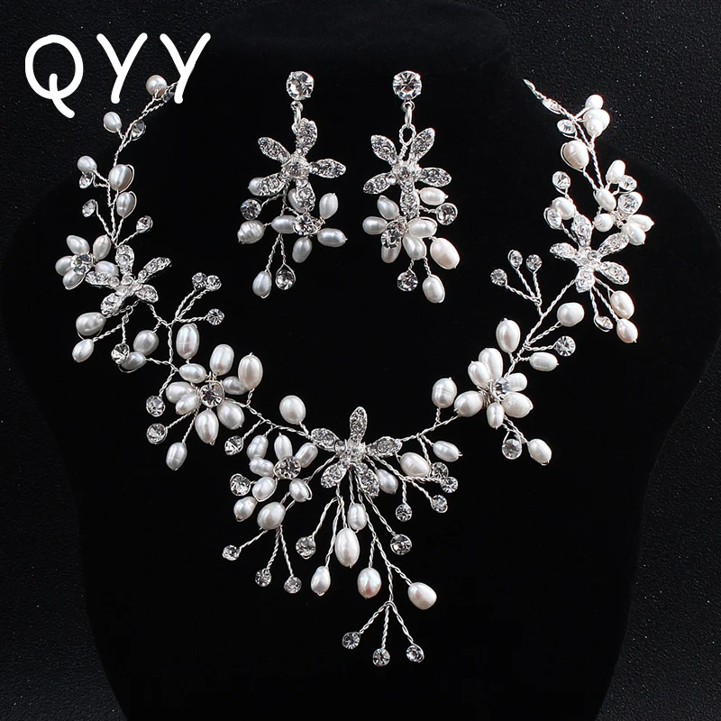 

Женский комплект из колье и серёг, с австрийским кристаллом