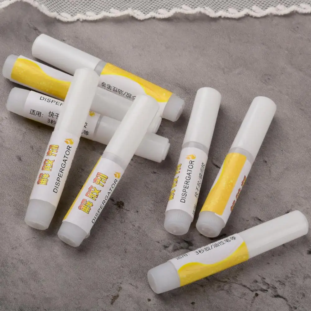 

8Pcs Safe Ingredients Non-Irritating Remove Nails Fake Nails Removing Solution Nail Art Gadgets Nail Glue Remover for Home
