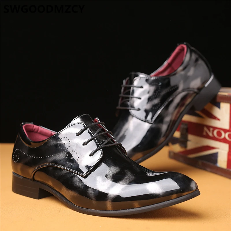 

Oxford Men Party Shoes Patent Leather Office Shoes for Men 2022 Italian Formal Dress Gents Shoes Fashion Chaussure Mariage Homme