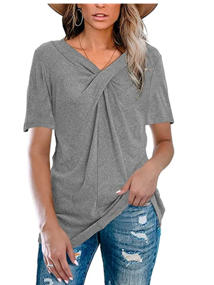 Женская футболка с V-образным вырезом и коротким рукавом |