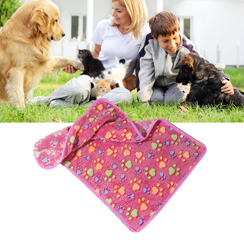 Dog Blanket Cute Claw Prints On Pink Thermal Soft Fiber Comfortable Cat Sleep For House Family Indoor